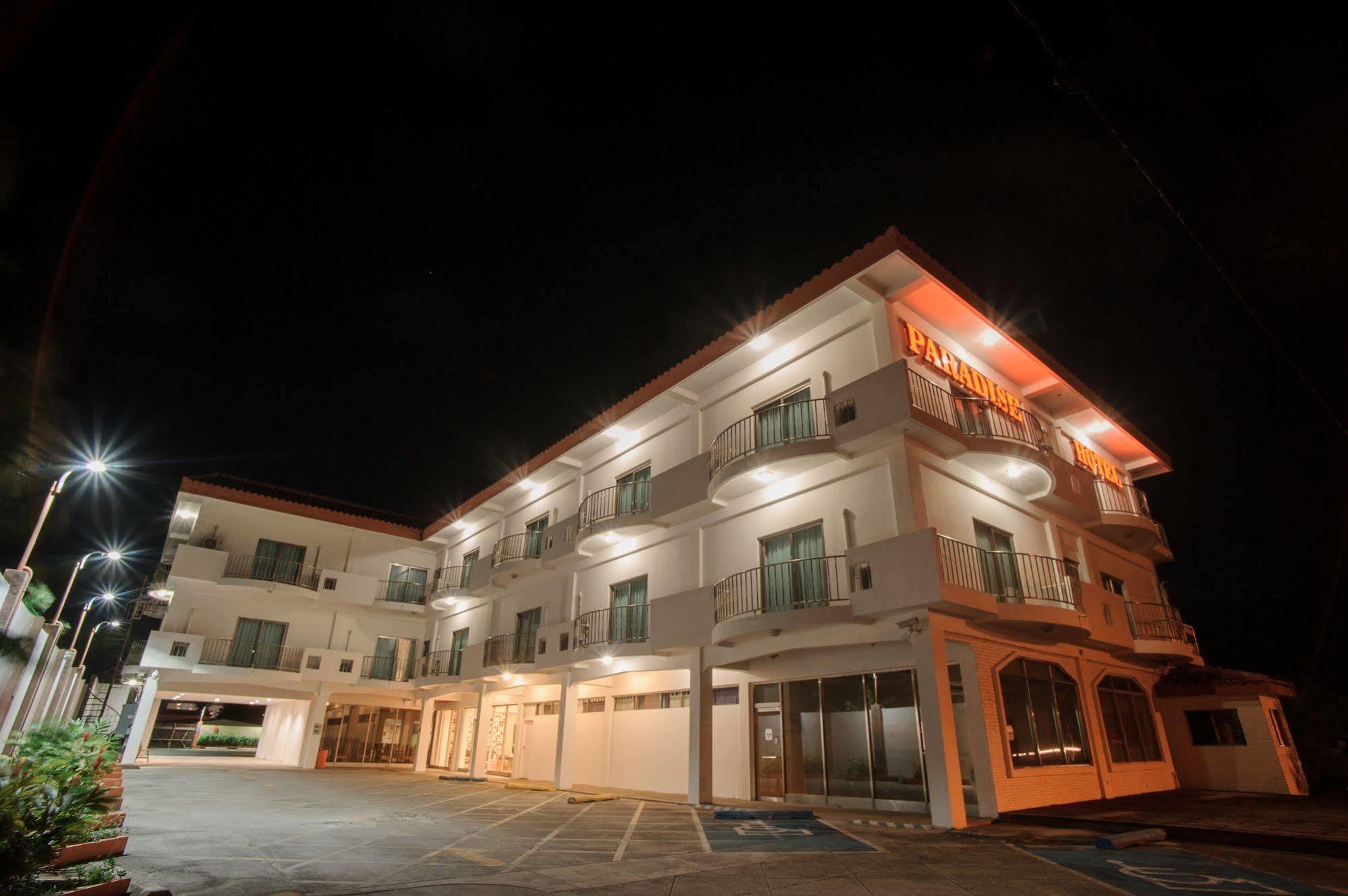 Paradise Hotel 塞班 外观 照片